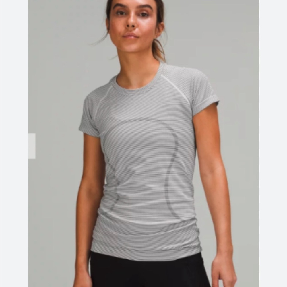Lululemon size 4 swiftly tech short sleeve white with black stripes